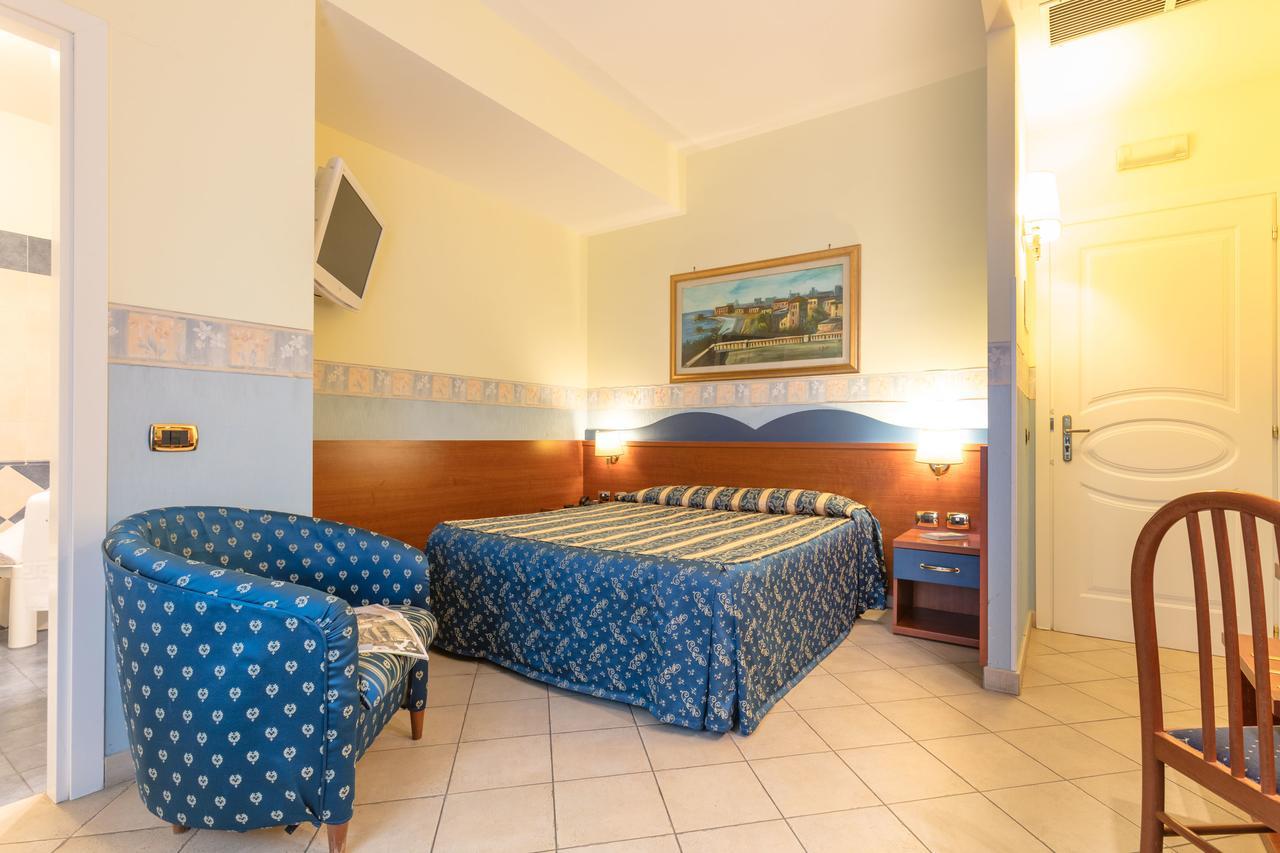 Hotel Borgo Del Mare チビタベッキア エクステリア 写真